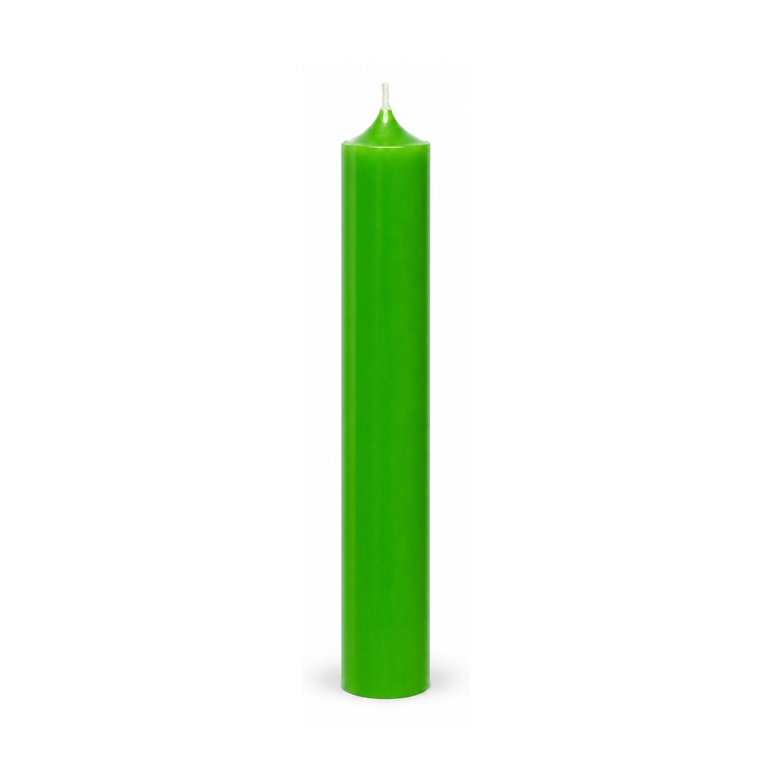 Grüne Stabkerze 250 x 22 mm, einzeln auf weißem Hintergrund.