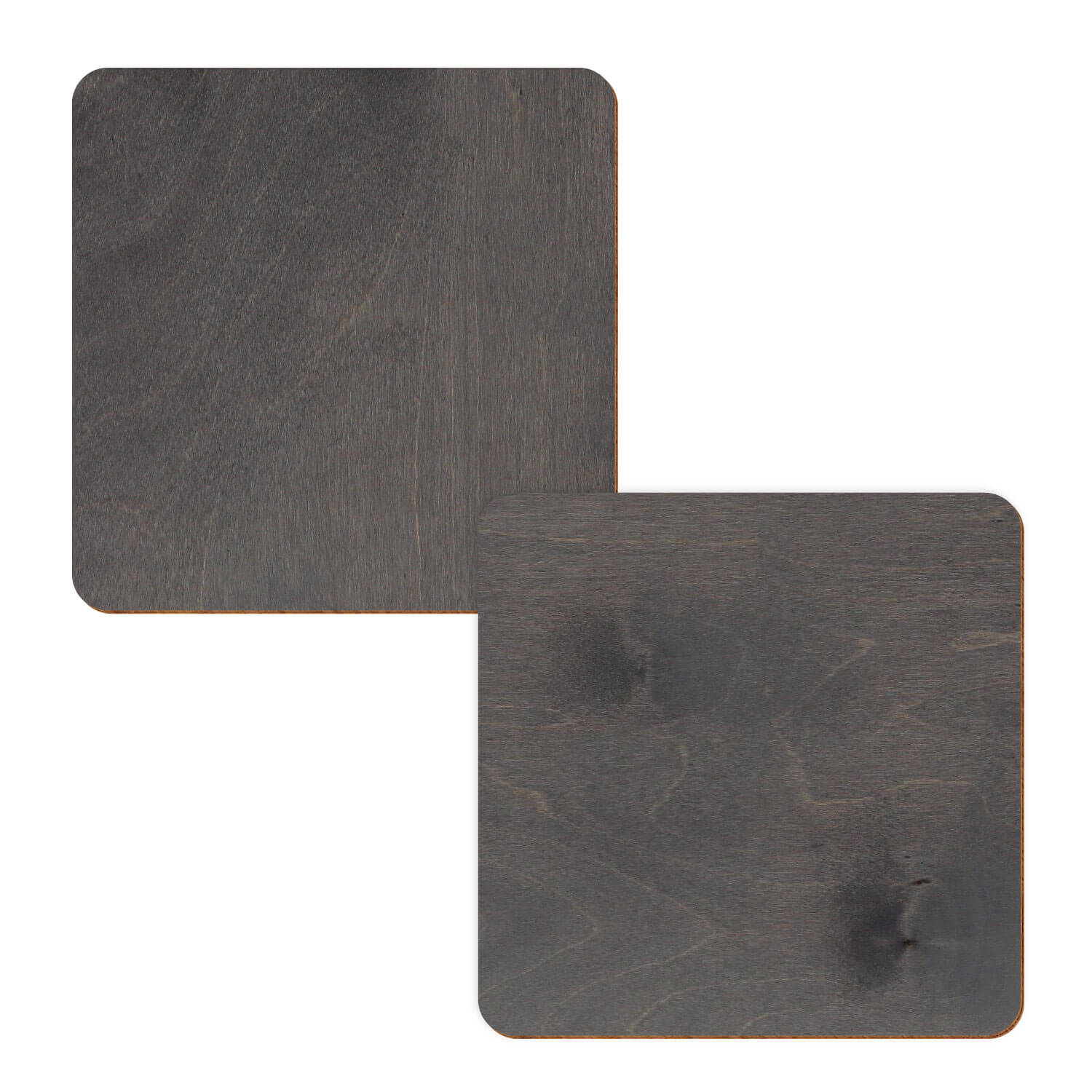 zwei Holzquadrate in der Farbe Grau