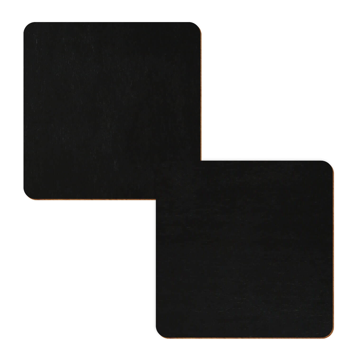 zwei Holzquadrate in der Farbe Schwarz