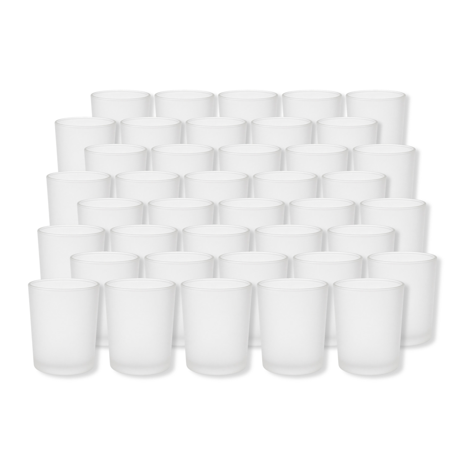 40 gefrostete Teelichthalter aus Glas im 40er-Set, acht Reihen zu je fünf, auf weißem Hintergrund