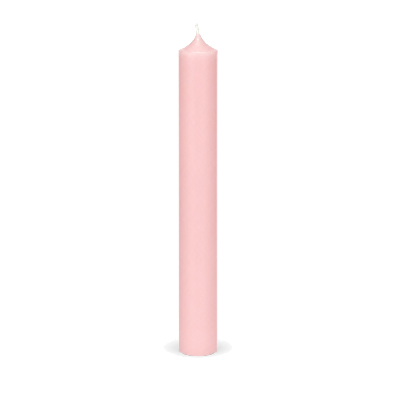 Pastellrosa Stabkerze 180 x 22 mm, einzeln auf weißem Hintergrund.