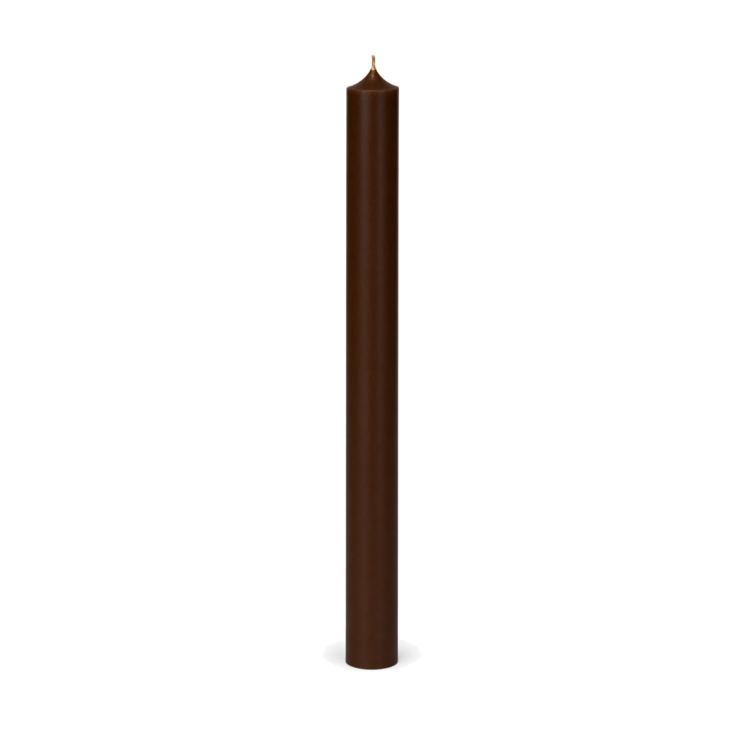Cappuccinofarbene Stabkerze 250 x 22 mm, einzeln auf weißem Hintergrund.