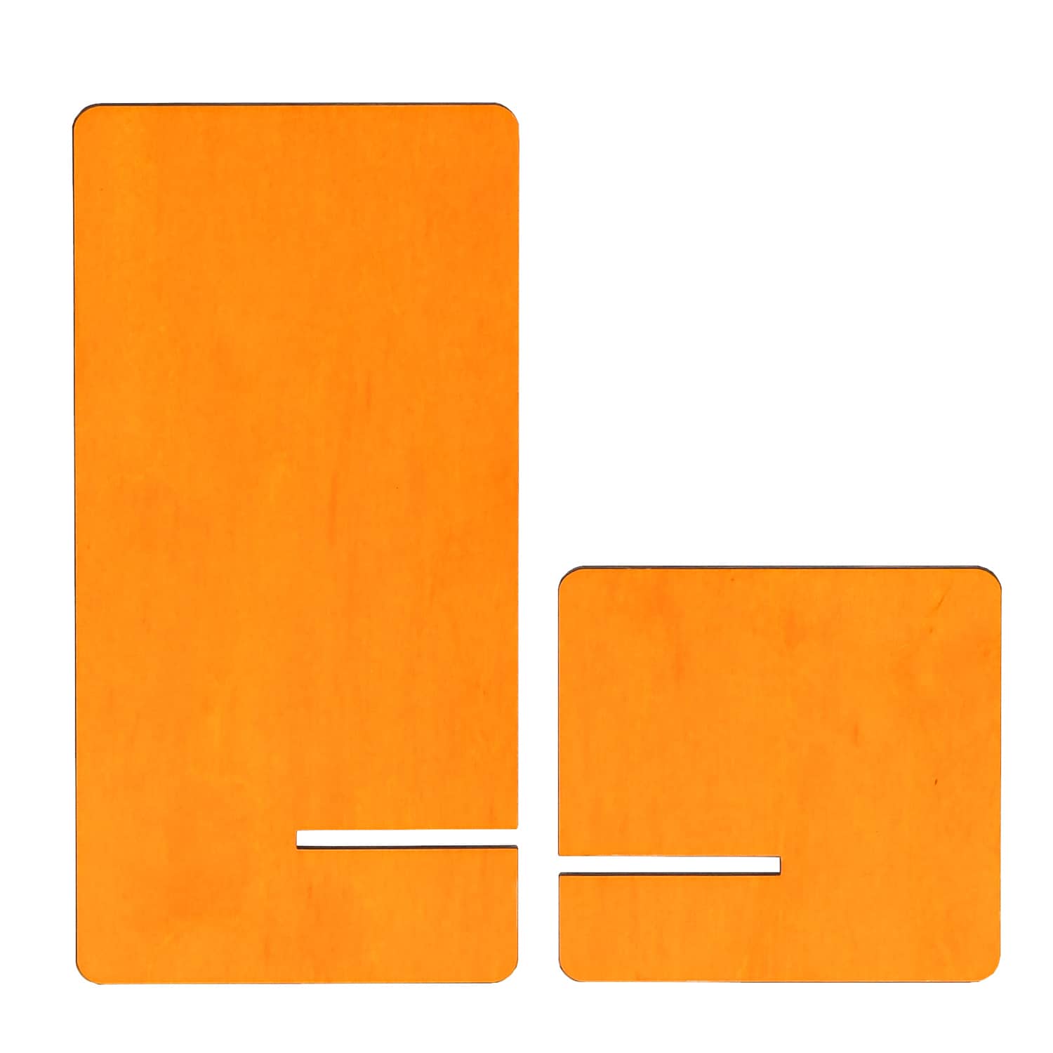zwei Einzelteile des Handyhalters in der Farbe Birke Orange